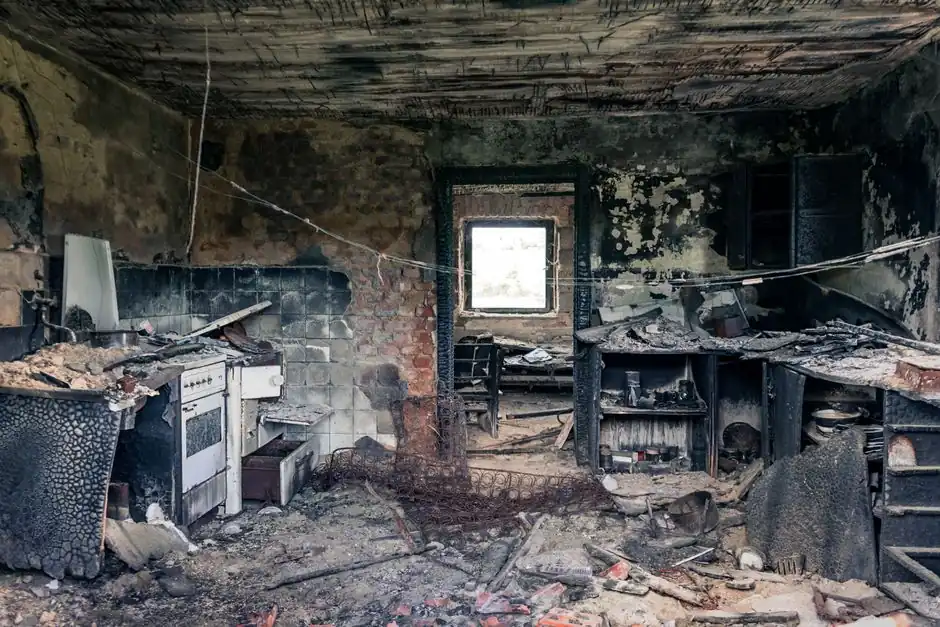 What every Bellingham homeowner should check before hiring a water damage restoration pro