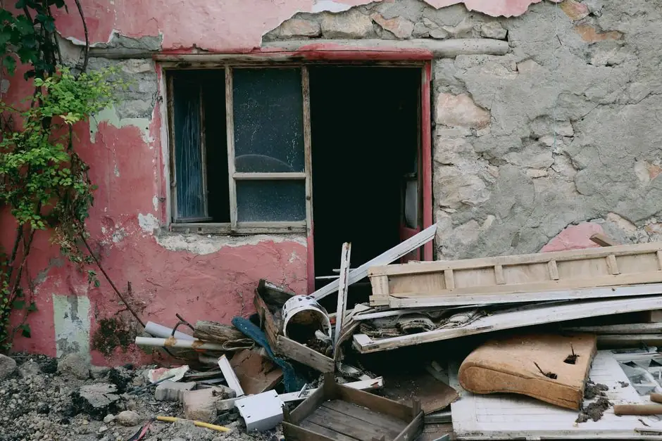 Local water damage restoration team in bellingham